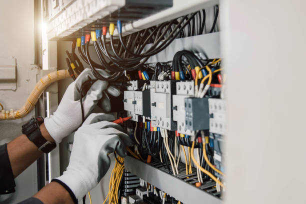 Best Licensed Electrician Specialists in Clinton, WI