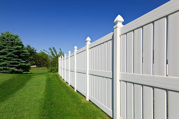 Expert Fence Contractors in Wellton, AZ