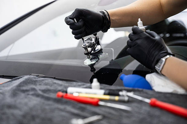 Top Window Glass Service Solutions in Brooklyn, WI