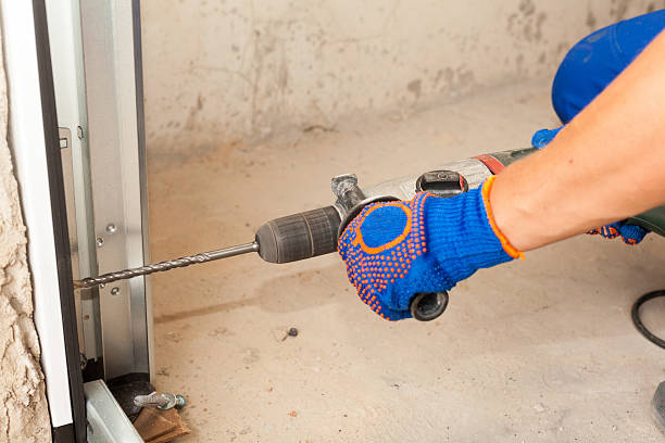 Expert Garage Door Service in Country Club Hills, MO