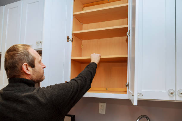 Leading Cabinet Refacing Services in Roberts, WI