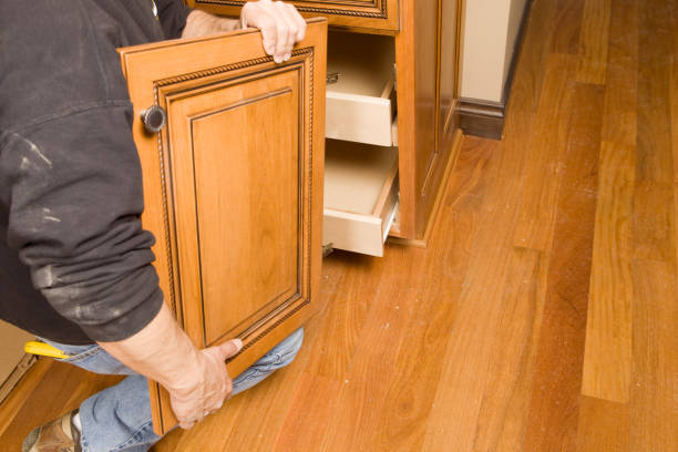 Leading Cabinet Refacing Experts in Saint Croix Falls, WI